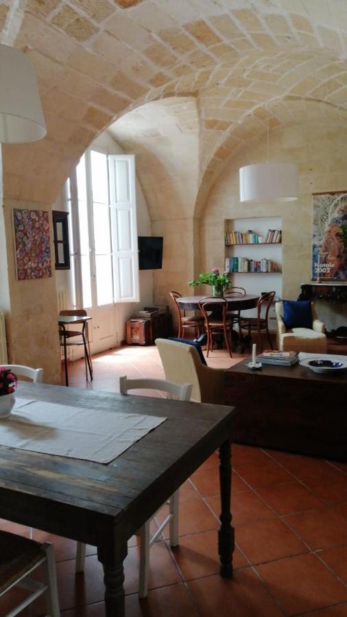 Appartamento Le Volte Di San Leonardo Lecce Esterno foto