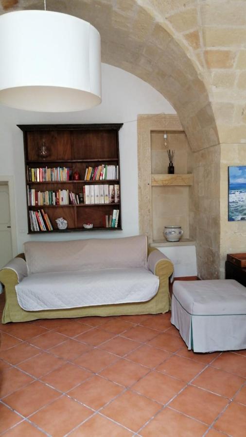 Appartamento Le Volte Di San Leonardo Lecce Esterno foto