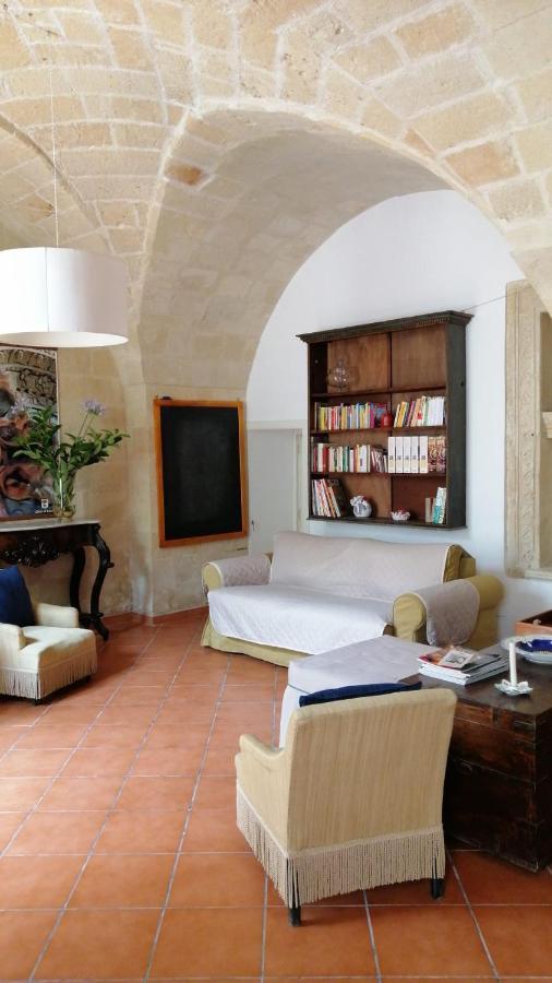 Appartamento Le Volte Di San Leonardo Lecce Esterno foto